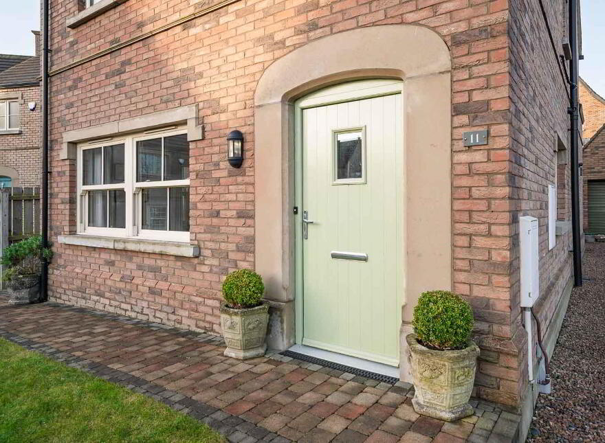 11 College Green, Bangor, BT20 5FA