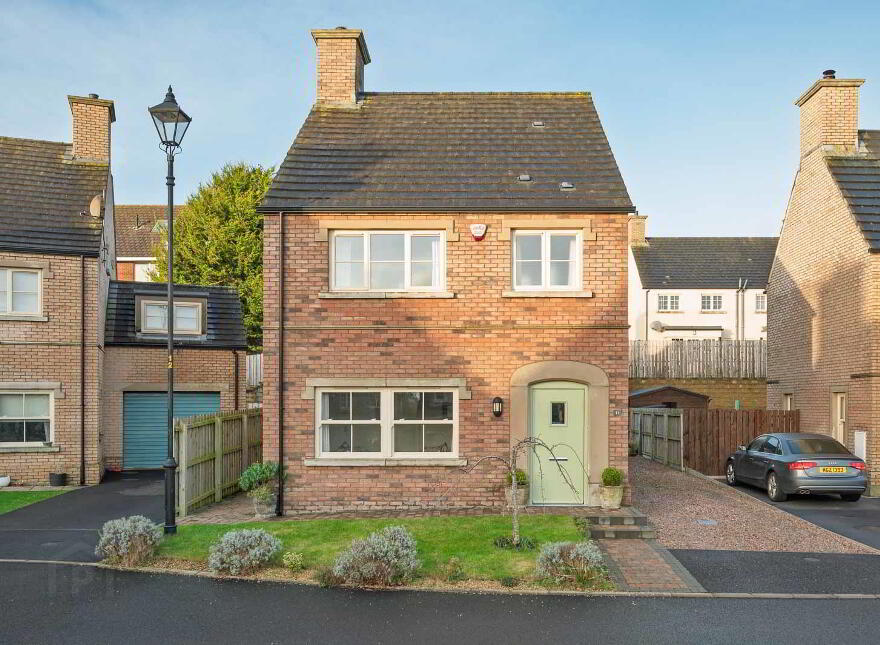 11 College Green, Bangor, BT20 5FA