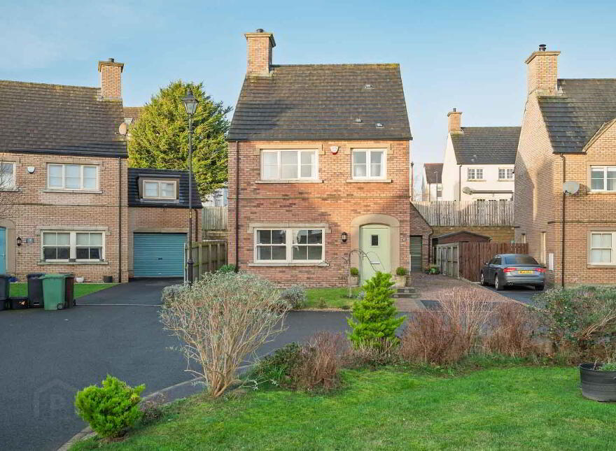 11 College Green, Bangor, BT20 5FA