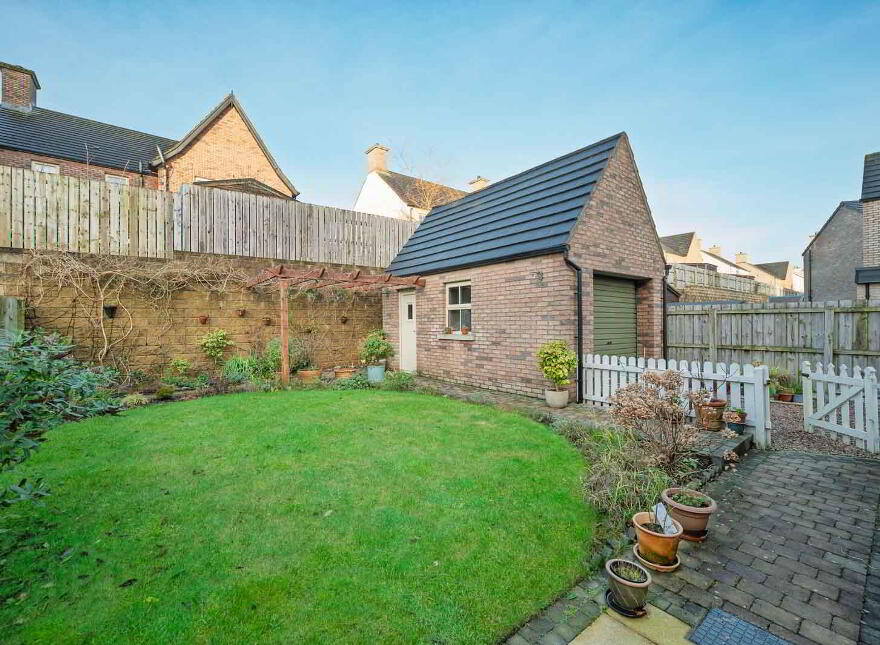 11 College Green, Bangor, BT20 5FA