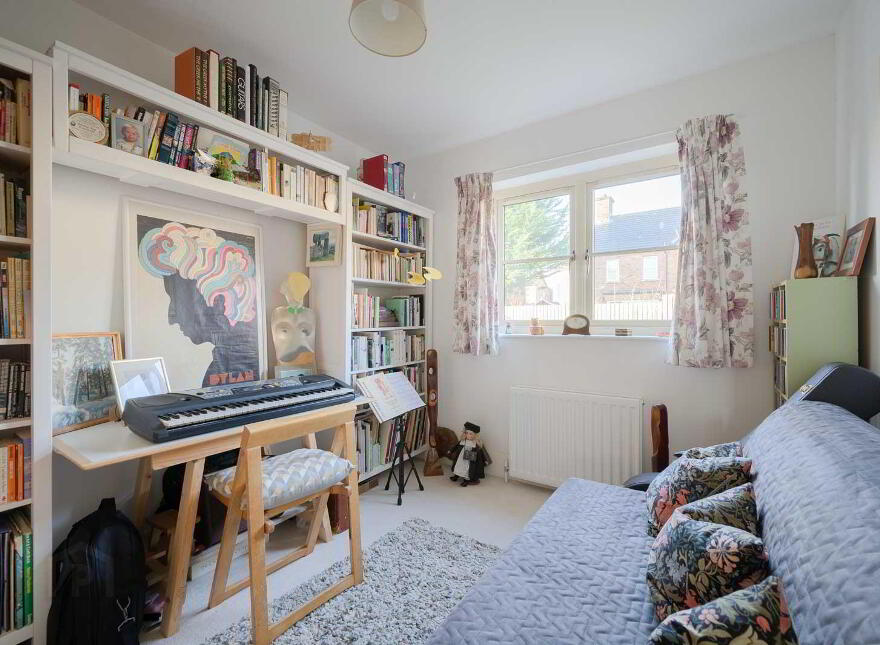 11 College Green, Bangor, BT20 5FA