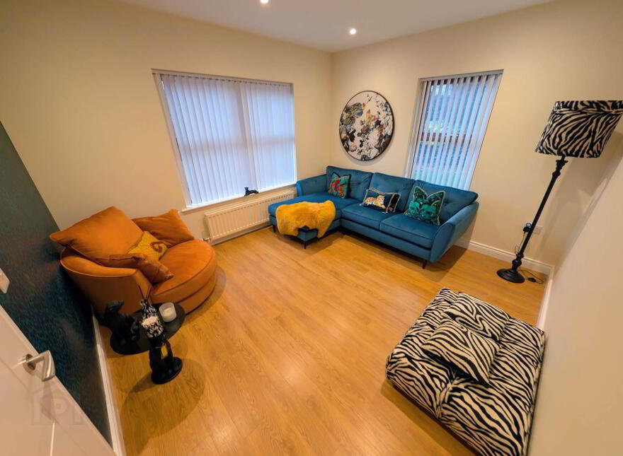 1c Blackcave Manor, Larne, BT40 1UN