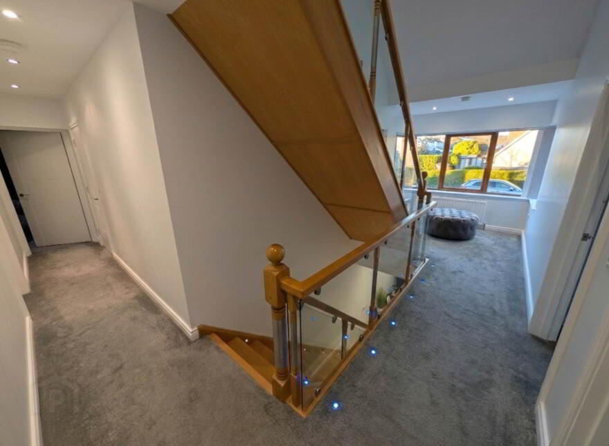 1c Blackcave Manor, Larne, BT40 1UN