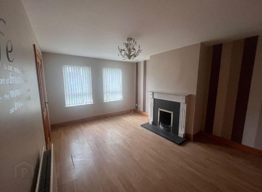 28 Cathedral Hill, Raphoe, F93W7K6