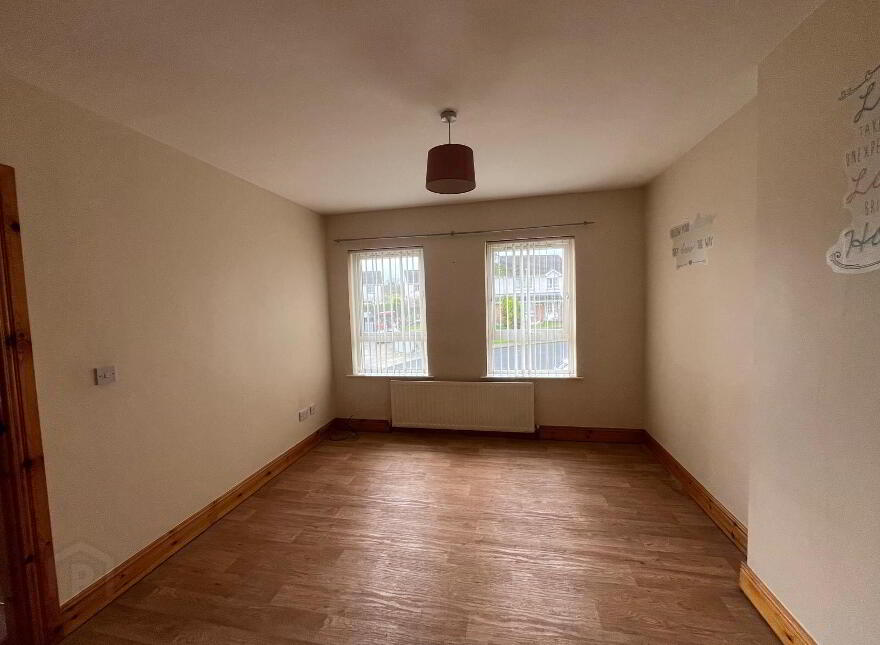 28 Cathedral Hill, Raphoe, F93W7K6