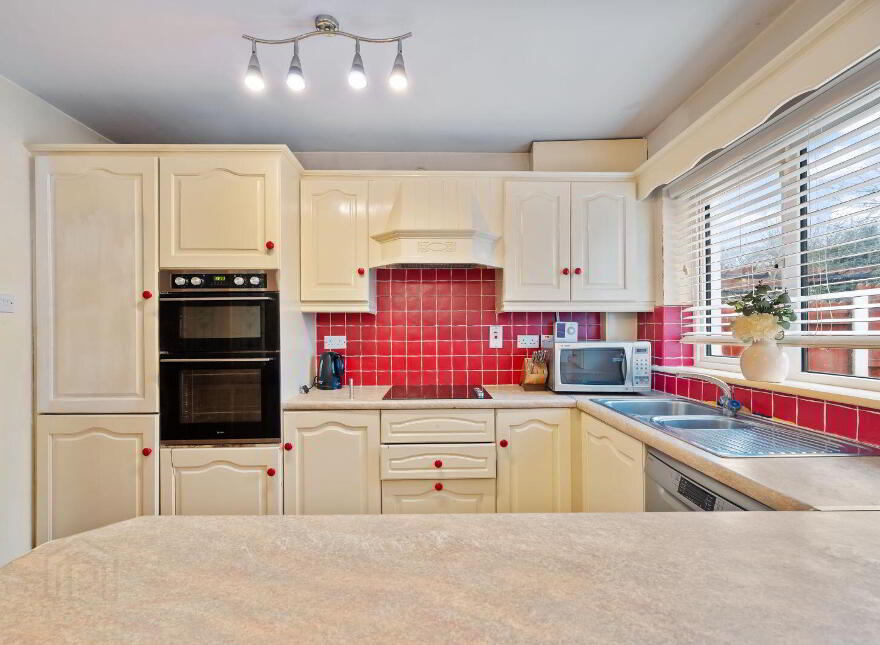 48 Hawthorn Drive, Ballea Woods, Carrigaline, P43PC93