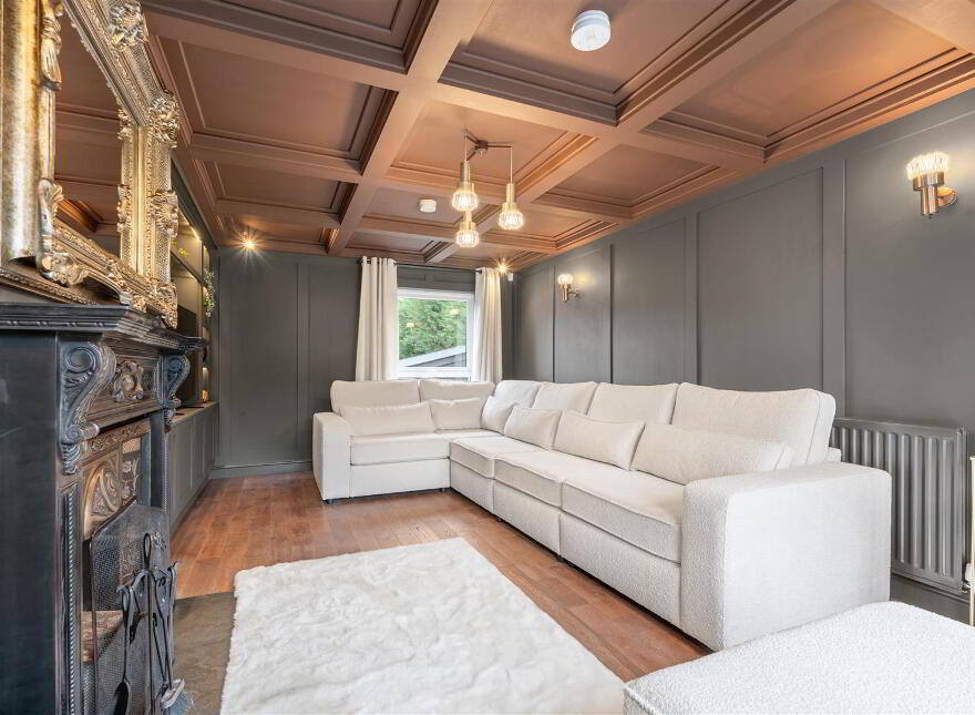 25 Belfast Road, Antrim, BT41 1NY