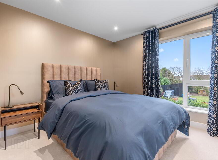 25 Belfast Road, Antrim, BT41 1NY