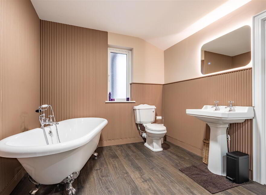 25 Belfast Road, Antrim, BT41 1NY