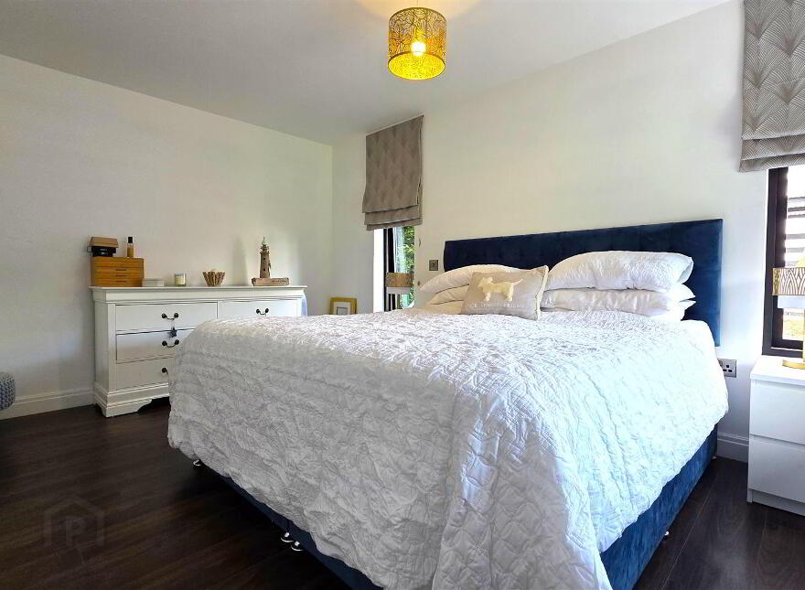 25 Belfast Road, Antrim, BT41 1NY