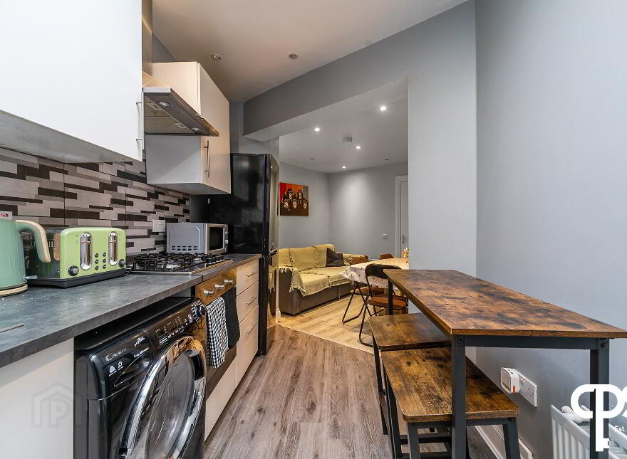 11 College Place North (Planning For Short Term Lets), Belfast, BT1 6BE