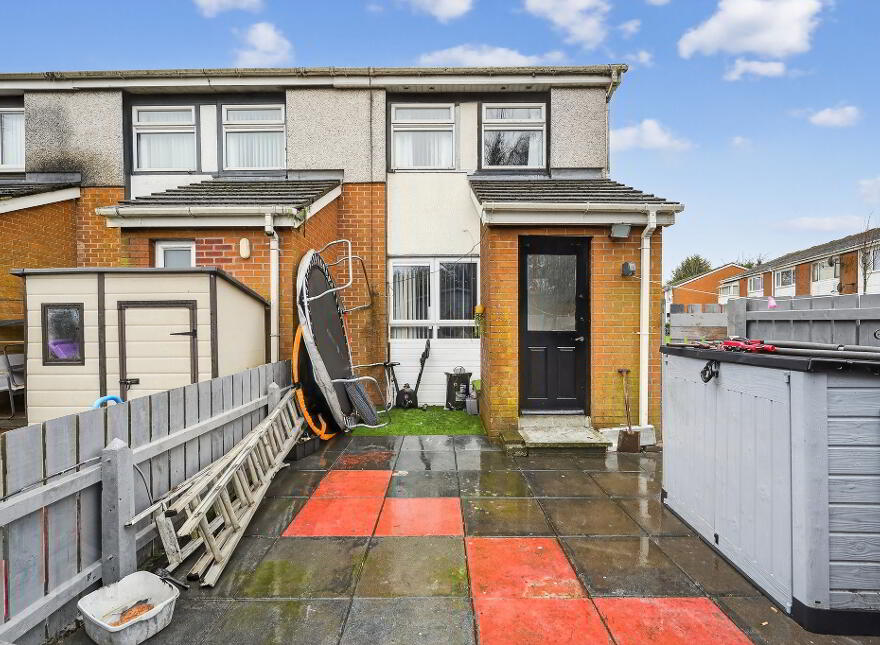 14 Finnis Close, Belfast, BT9 6QW