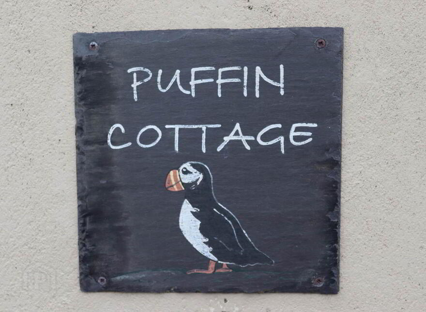 Puffin Cottage, Church Bay, Rathlin Island, Ballycastle, BT54 6SA