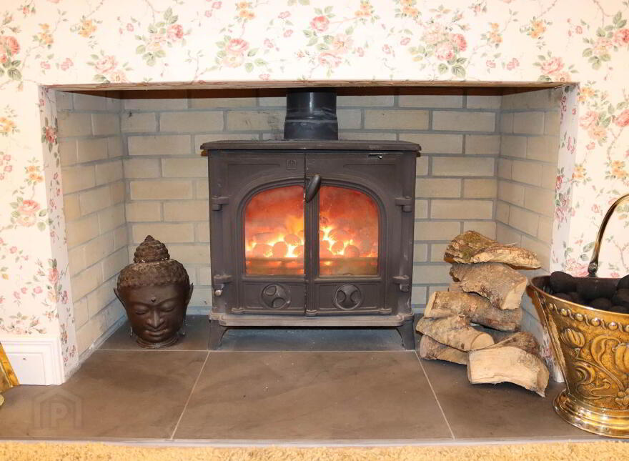 Puffin Cottage, Church Bay, Rathlin Island, Ballycastle, BT54 6SA
