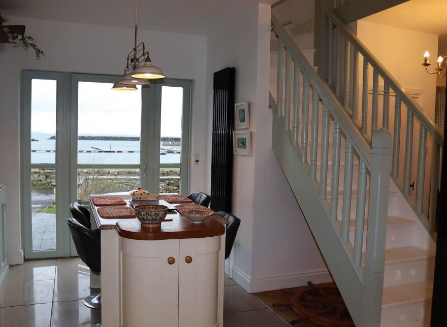 Puffin Cottage, Church Bay, Rathlin Island, Ballycastle, BT54 6SA