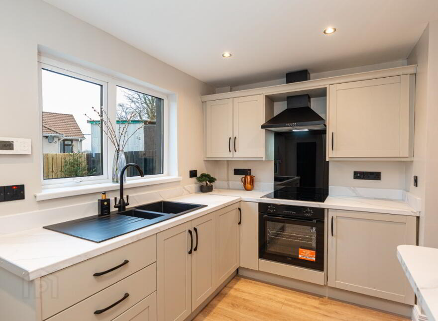 5 Milltown View, L'Derry, BT47 3QN