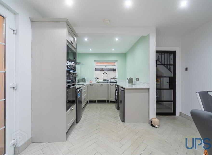 67 Springfield Park, Springfield Road, Belfast, BT13 3PZ