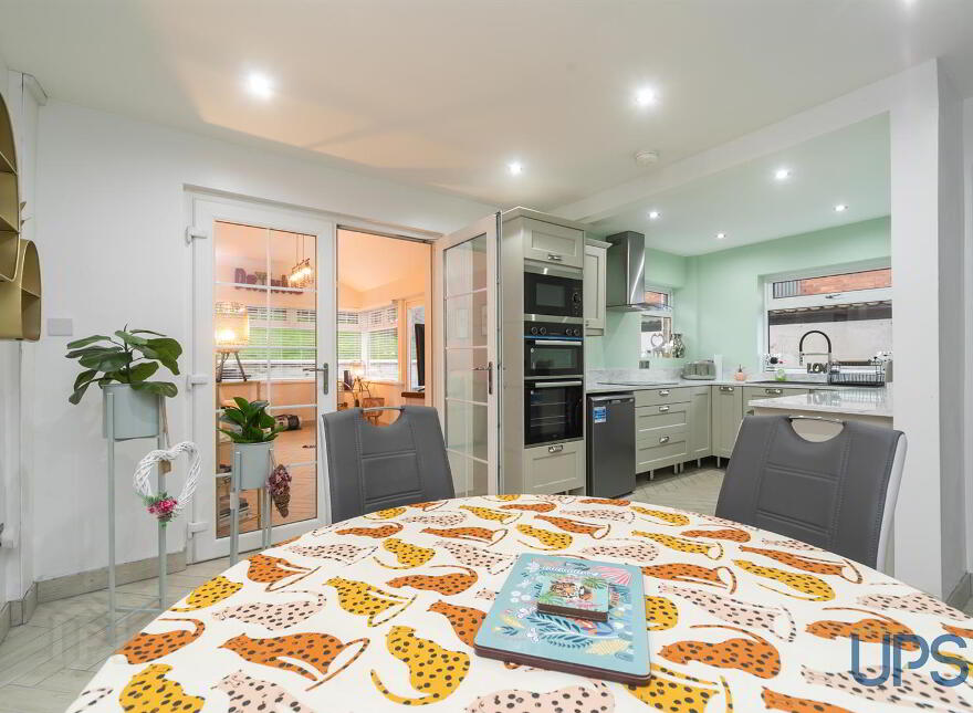 67 Springfield Park, Springfield Road, Belfast, BT13 3PZ