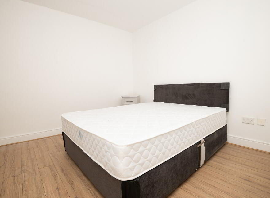 Apartment 5, Hanover Square, Kennedy Avenue, Carlow Town, R93DK18