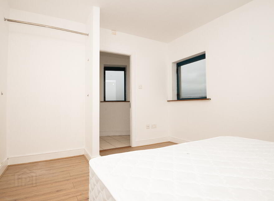Apartment 5, Hanover Square, Kennedy Avenue, Carlow Town, R93DK18