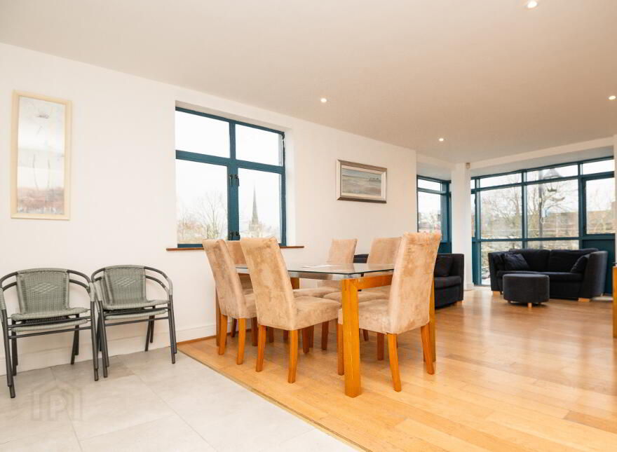 Apartment 5, Hanover Square, Kennedy Avenue, Carlow Town, R93DK18
