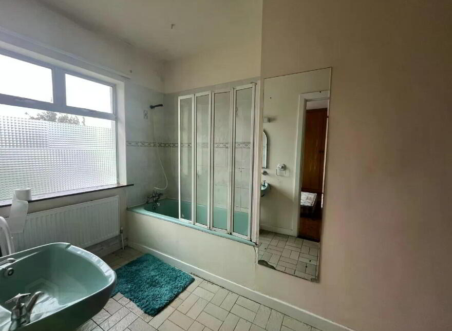 Lord Edward Street, Ballina, F26P9CA