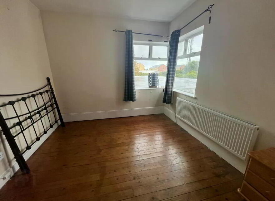 Lord Edward Street, Ballina, F26P9CA