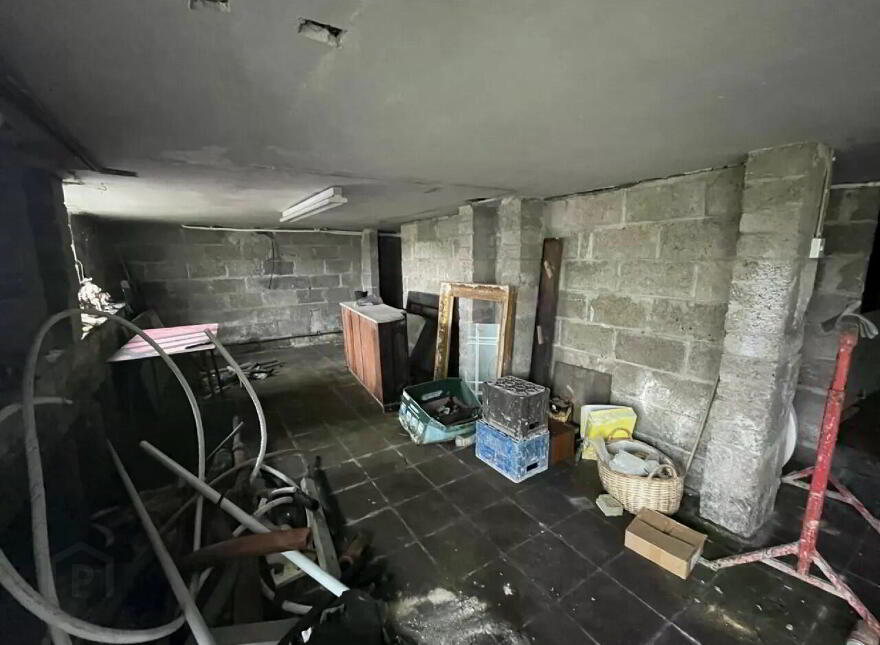 Lord Edward Street, Ballina, F26P9CA