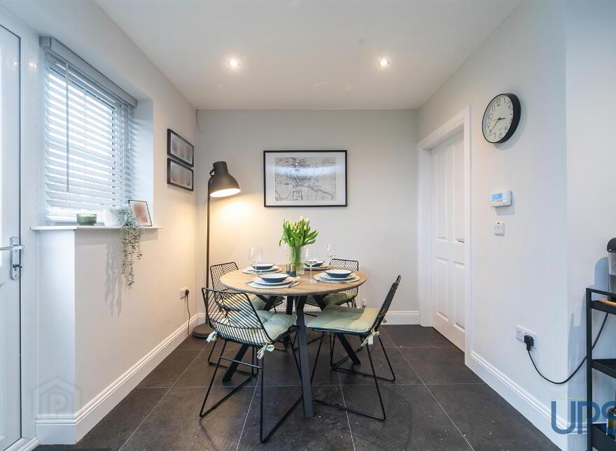 37 Sir Richard Wallace Gardens, Lisburn, BT28 3FL
