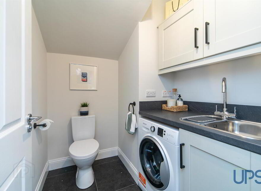 37 Sir Richard Wallace Gardens, Lisburn, BT28 3FL