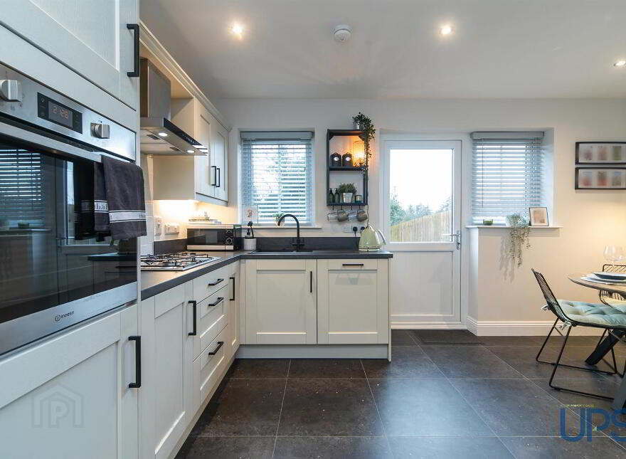 37 Sir Richard Wallace Gardens, Lisburn, BT28 3FL