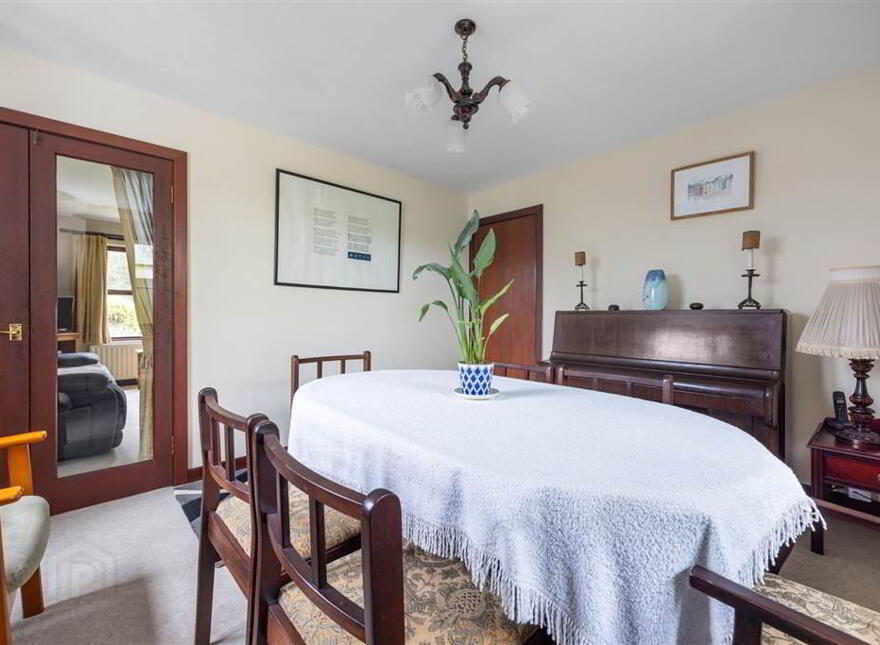 63 Killough Road, Downpatrick, BT30 8BN