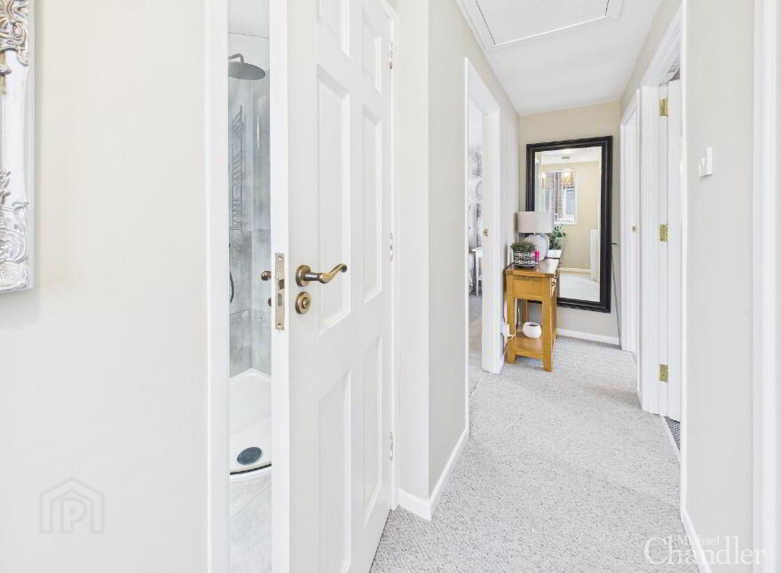 68 Ivanhoe Avenue, Carryduff, Belfast, BT8 8BW