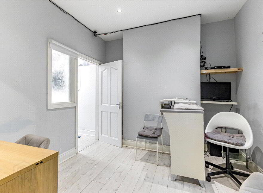 210-212 Shore Road, Belfast, BT15 3QB