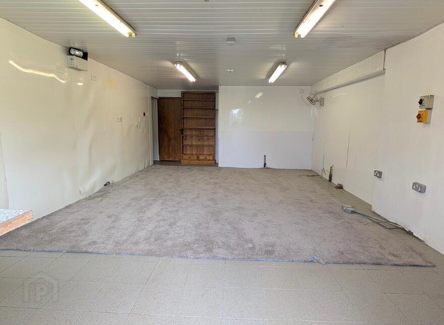Main St.,, Ballyconnell, H14X762