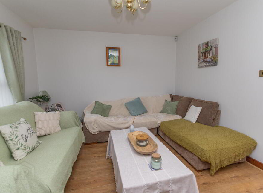 75 Millvale Road, Bessbrook, Newry, BT35 6JZ