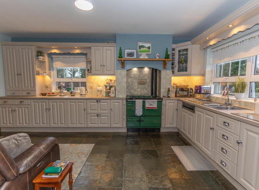 75 Millvale Road, Bessbrook, Newry, BT35 6JZ