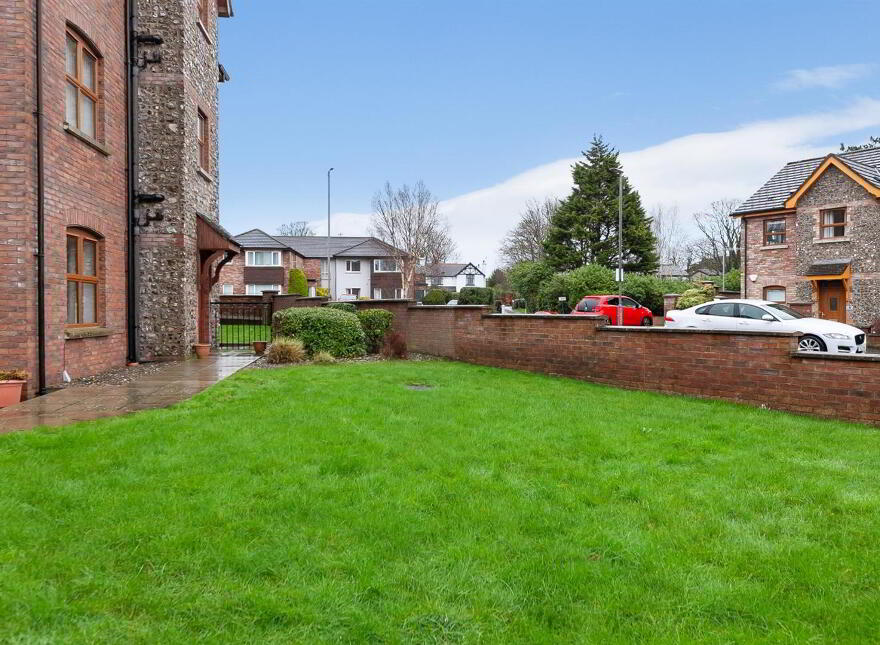 6 Lismore Court, Newtownabbey, BT37 0AF