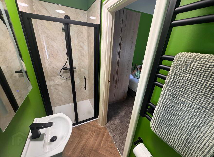 Luxury Room To Rent, 19 Grays Hill, Bangor, BT20 3BB
