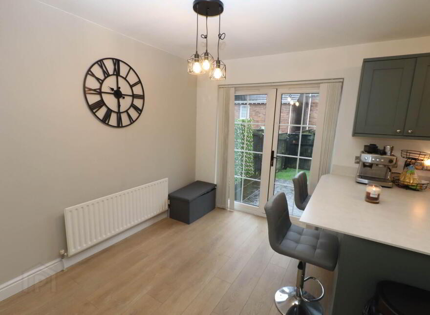 32 Mount Eagles Square, Dunmurry, Belfast, BT17 0GZ