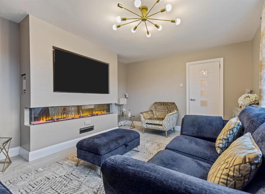 33 Old Mill Park, Dundonald, Belfast, BT16 1WF