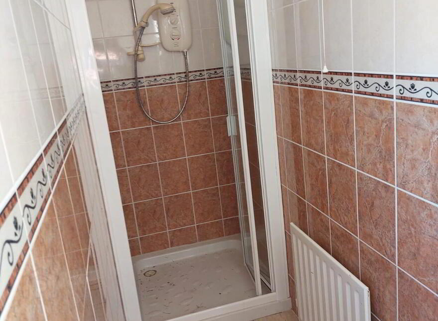 45 Rossdoney Road, Bellanaleck, Enniskillen, BT92 3AR