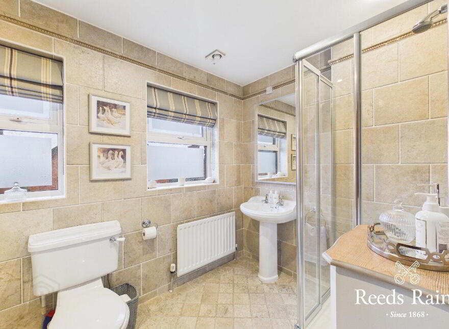 9 Portsmouth Gardens, Carrickfergus, BT38 7UN