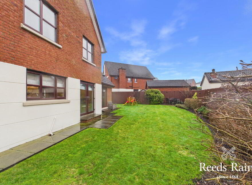 9 Portsmouth Gardens, Carrickfergus, BT38 7UN