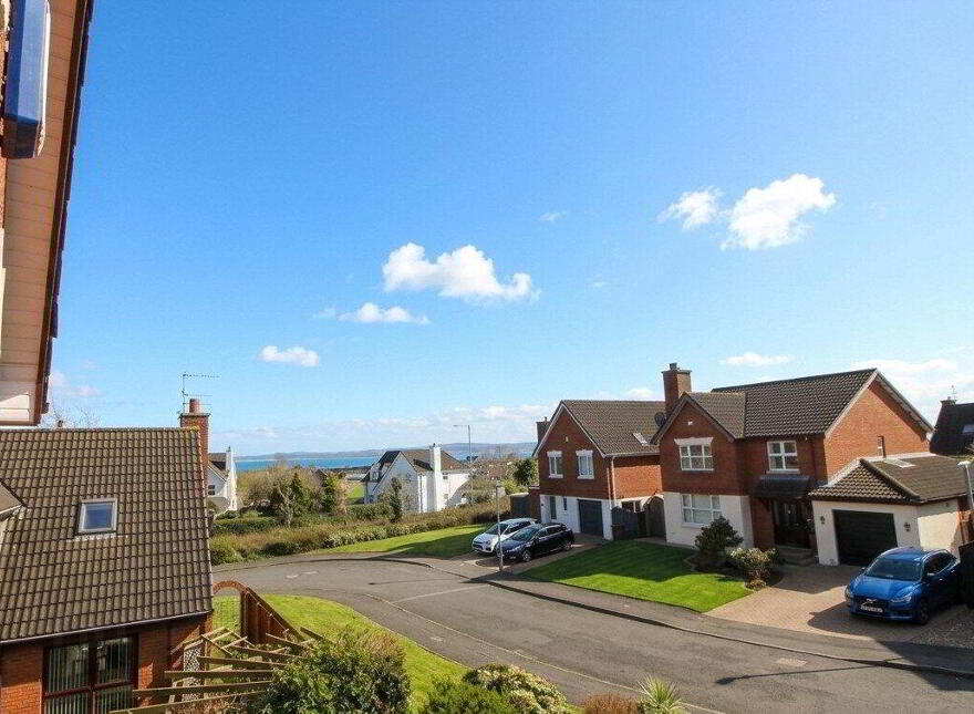 9 Portsmouth Gardens, Carrickfergus, BT38 7UN