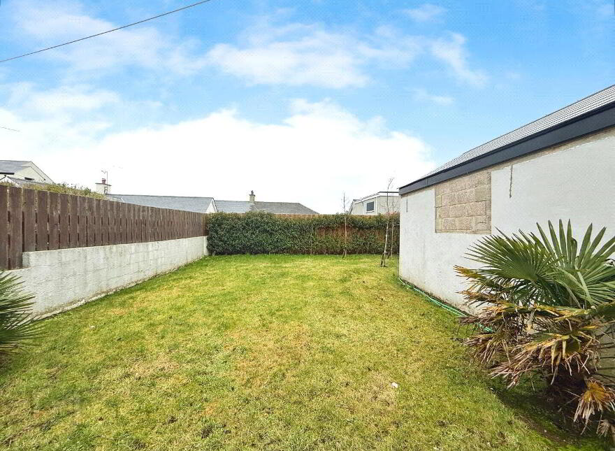 3 Queenora Avenue, Portstewart, BT55 7TW
