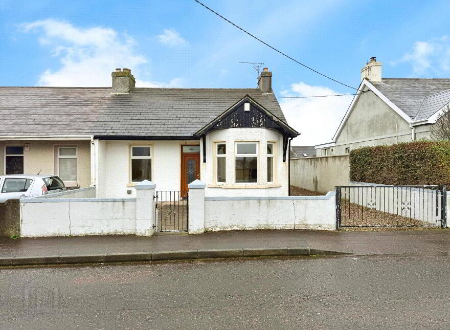 3 Queenora Avenue, Portstewart, BT55 7TW