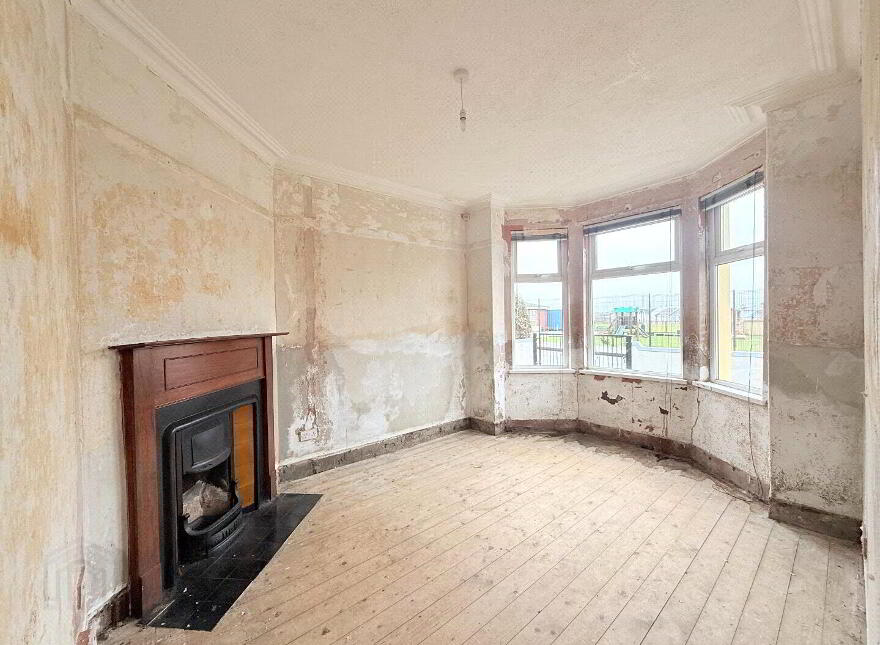 3 Queenora Avenue, Portstewart, BT55 7TW
