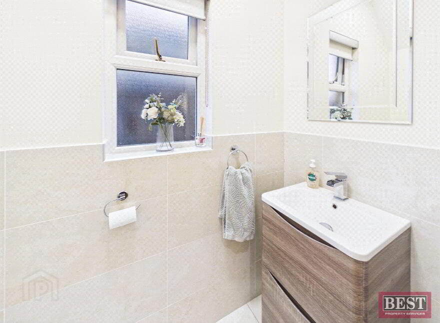 4 Carneyhough Court, Newry, BT34 2TW