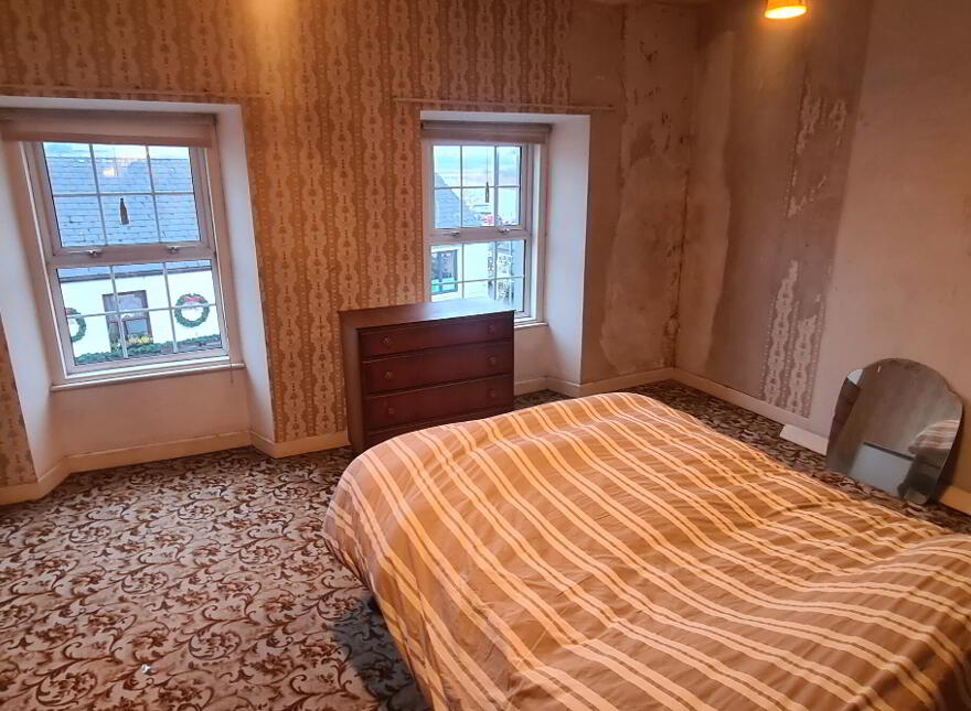 Bridge Street, Carrick-On-Shannon, N41PC93